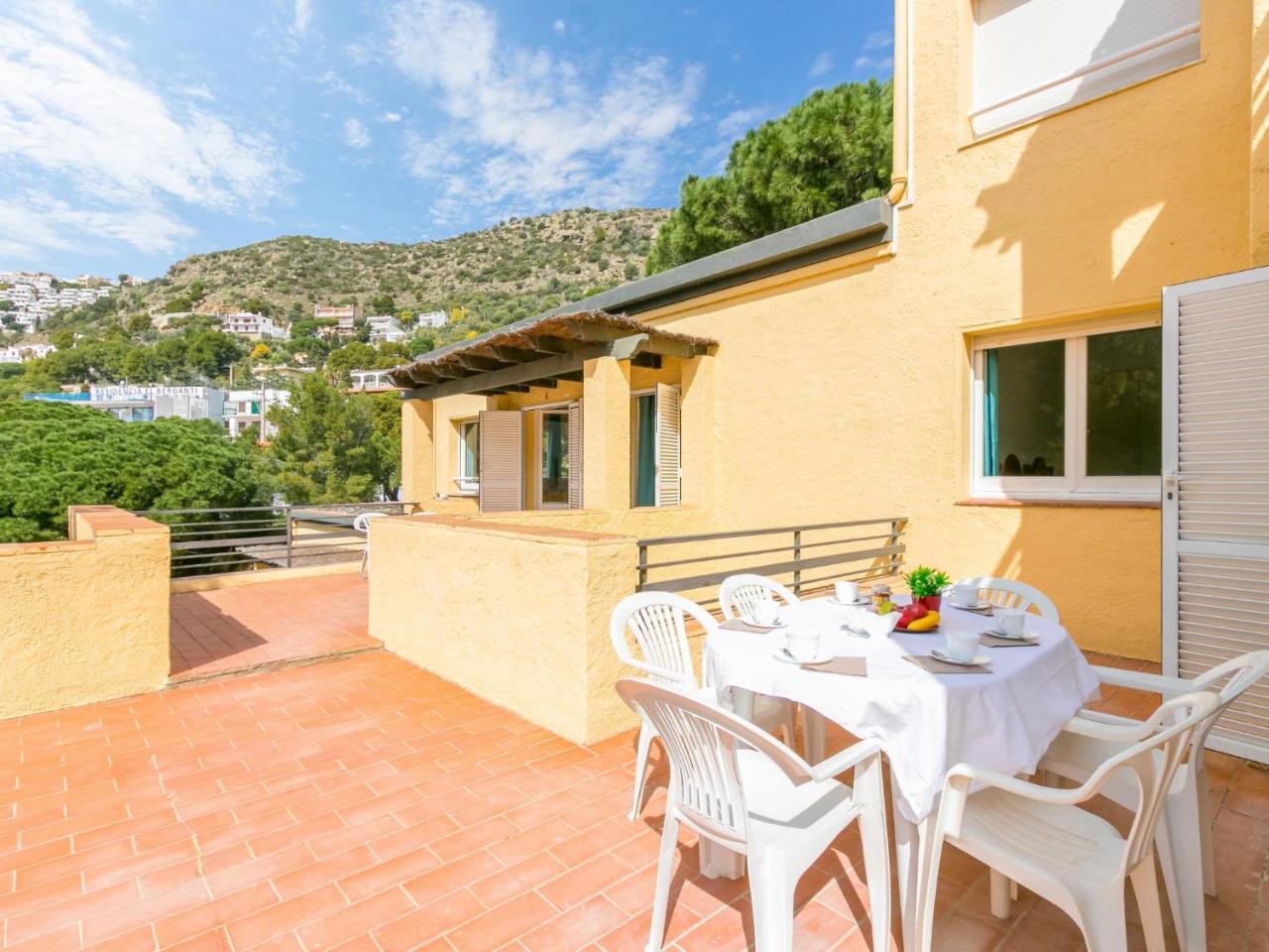 Apartment Velazquez-4 By Interhome Roses Exterior foto