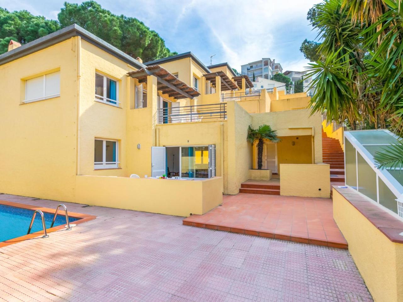 Apartment Velazquez-4 By Interhome Roses Exterior foto
